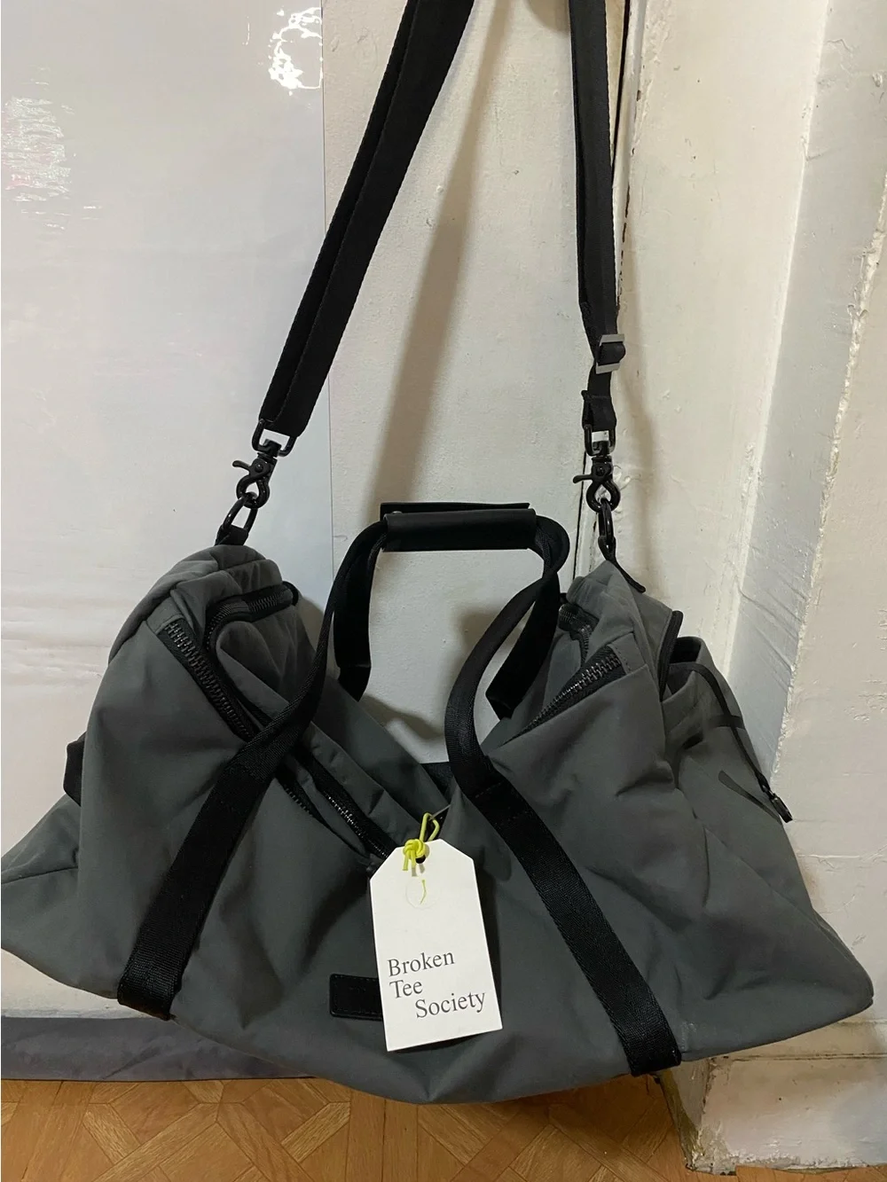 The Golfer's Journal Broken Tee Society Clubhouse Duffle Bag Brand New /